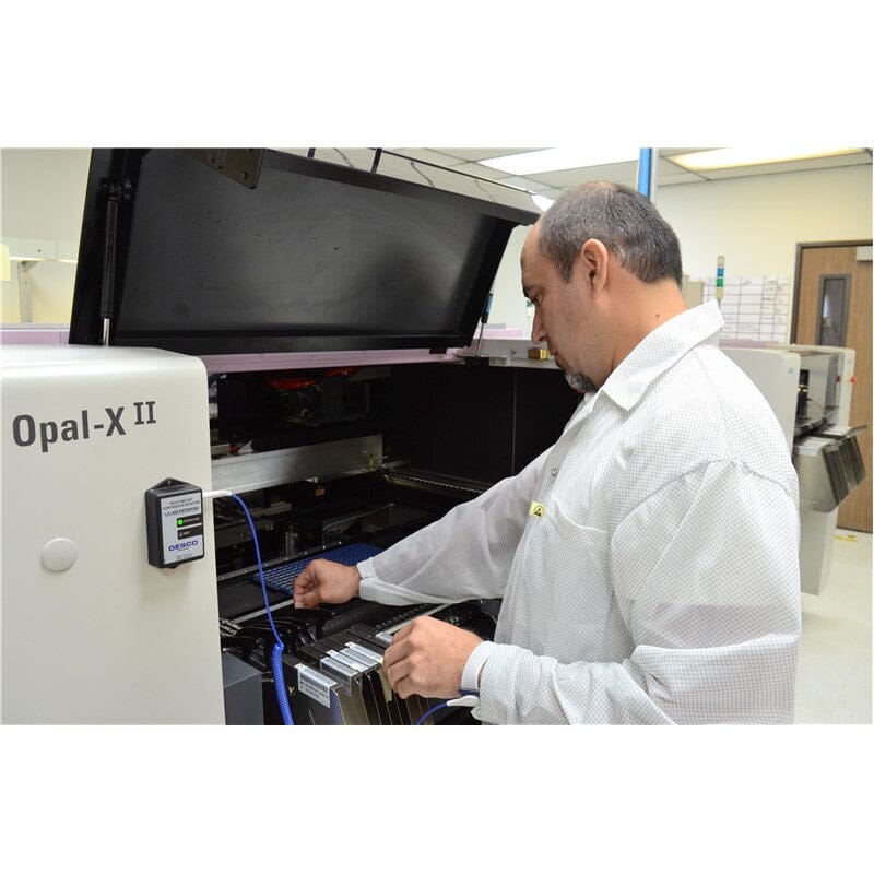 Desco 19651 Multi-Mount Continuous Monitor with North American Plug